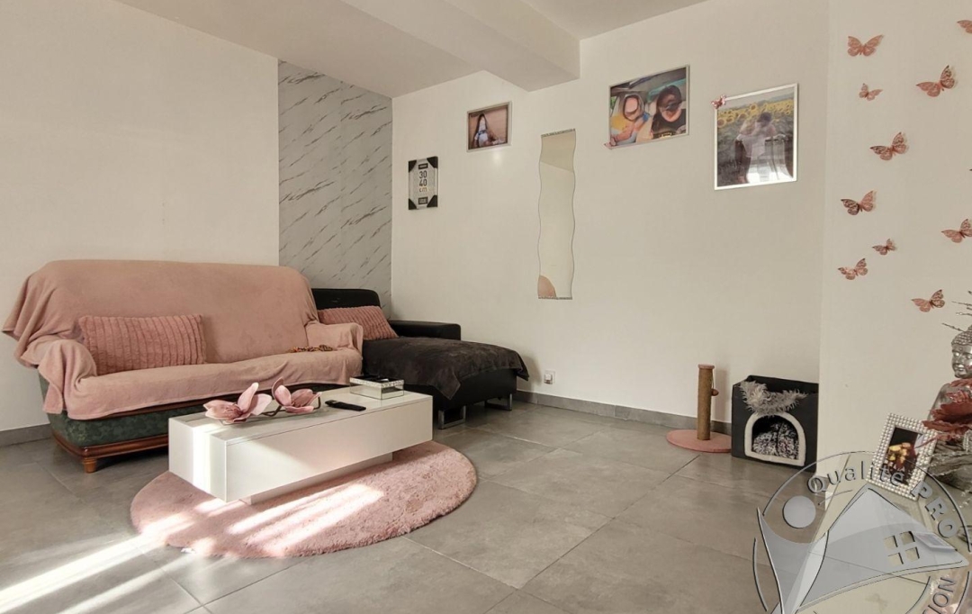 Annonces VILLENEUVESURLOT : House | SAINTE-LIVRADE-SUR-LOT (47110) | 98 m2 | 97 000 € 